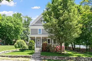 15 Bennett St, Hudson, MA 01749 - Photo 2