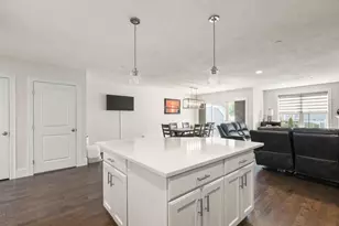 90 Lebaron Blvd, Lakeville, MA 02347 - Photo 8