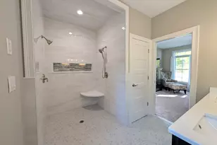2 Seabiscuit Dr, Plymouth, MA 02360 - Photo 24