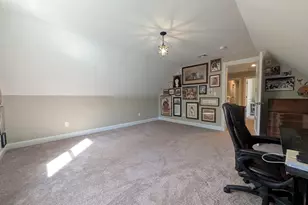 2 Seabiscuit Dr, Plymouth, MA 02360 - Photo 30