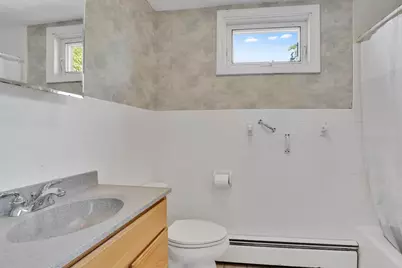 111 Magnolia Ter, Springfield, MA 01108 - Photo 28