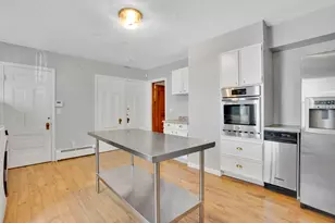 111 Magnolia Terrace, Springfield, MA 01108 - Photo 18