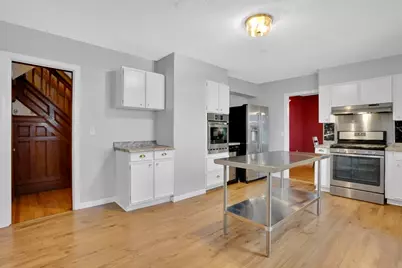 111 Magnolia Ter, Springfield, MA 01108 - Photo 16