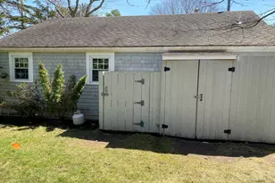 10 Wharf Ave, Mashpee, MA 02649 - Photo 22