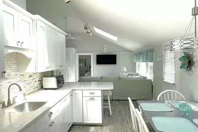 10 Wharf Ave, Mashpee, MA 02649 - Photo 6