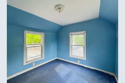 484 S Franklin St, Holbrook, MA 02343 - Photo 8