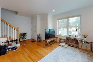 28 Woodruff Ave, Medford, MA 02155 - Photo 8