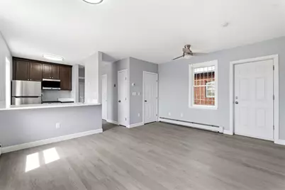 250-252 Main St #3R, Boston, MA 02129 - Photo 4