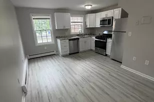 84 Cabot St, Beverly, MA 01915 - Photo 4