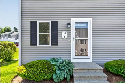 51 Olde Colonial #1, Gardner, MA 01440 - Photo 2