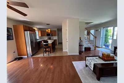 266 Christopher Dr, Springfield, MA 01129 - Photo 6