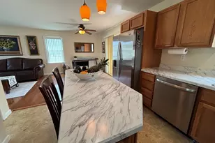 266 Christopher Dr, Springfield, MA 01129 - Photo 10