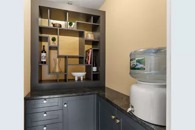 50 Fleet St #402, Boston, MA 02109 - Photo 14