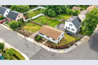 39 Collins St, Boston, MA 02136 - Photo 12
