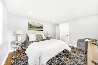39 Collins St, Boston, MA 02136 - Photo 10