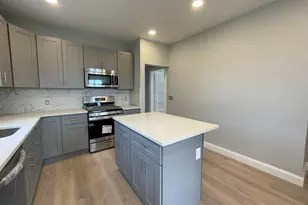 44 Ashley St, Boston, MA 02128 - Photo 4