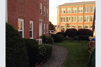 30-32 Water St #5, Newburyport, MA 01950 - Photo 2