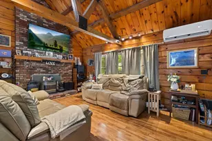 4A Fletcher St, Plainville, MA 02762 - Photo 4