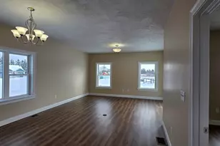 208 Integrity Dr, Rutland, MA 01543 - Photo 2