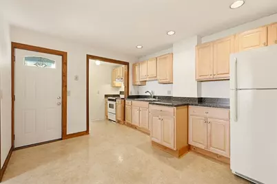 36 Albion St #1, Malden, MA 02148 - Photo 6