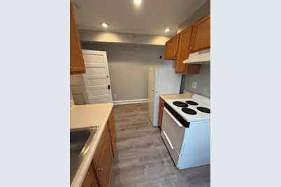 250 Washington St #7, Salem, MA 01970 - Photo 4
