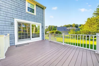 3 Catherine Ave, Billerica, MA 01821 - Photo 10