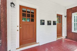 36 Albion St, Malden, MA 02148 - Photo 2