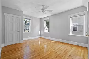 146 Beech St, Belmont, MA 02478 - Photo 4