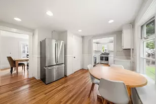 678 Boston Post Rd, Weston, MA 02493 - Photo 8
