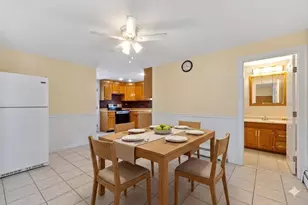 156 Gershom Ave, Lowell, MA 01854 - Photo 4