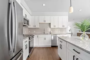 3 Wilson St, Natick, MA 01760 - Photo 4