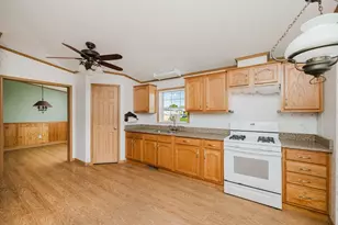 173 Bumila Dr, Raynham, MA 02767 - Photo 8