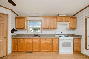 173 Bumila Dr, Raynham, MA 02767 - Photo 6