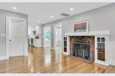 37-39 Lewis Rd #2, Belmont, MA 02478 - Photo 12