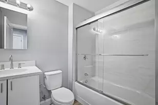 632 Centre St, Boston, MA 02139 - Photo 12