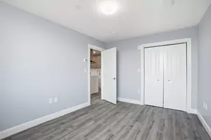 632 Centre St, Boston, MA 02139 - Photo 8