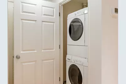 10 Bowdoin St #304, Boston, MA 02114 - Photo 6