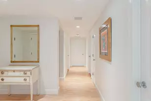 10 Bowdoin St, Boston, MA 02114 - Photo 6