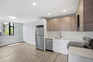 632 Centre St, Boston, MA 02139 - Photo 4