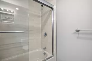 632 Centre St, Boston, MA 02139 - Photo 10