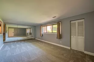 221 Oak St, Brockton, MA 02301 - Photo 6