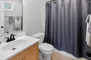 5 Governors Way, Milford, MA 01757 - Photo 34