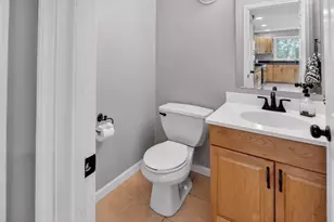 5 Governors Way, Milford, MA 01757 - Photo 22