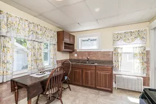 58-60 Morton St, West Springfield, MA 01089 - Photo 8