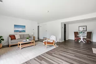 10 Kingswood Dr, Abington, MA 02351 - Photo 8