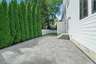 42 Bow Rd, Newton, MA 02459 - Photo 30