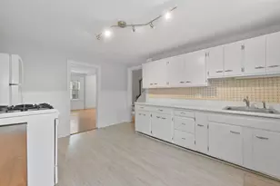 29 Green St, Boston, MA 02129 - Photo 4