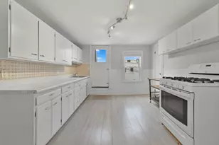 29 Green St, Boston, MA 02129 - Photo 2