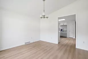 6 Evergreen Cir, Rockland, MA 02370 - Photo 8