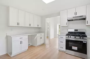 6 Evergreen Cir, Rockland, MA 02370 - Photo 10